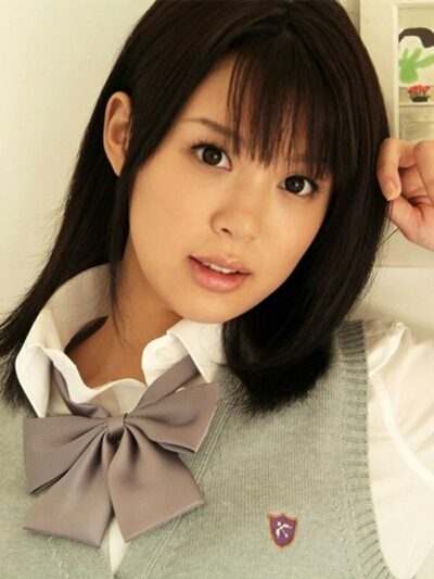 Aoi Tsukasa: Khám Phá Nguồn Gốc Gợi Cảm Trong Siêu Phẩm DV-1195!