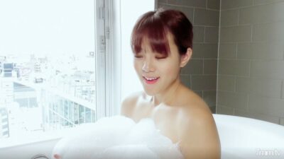 Aya và Cơn Mưa Tình Dục Bỏng Cháy (FC2-PPV-1686140)
