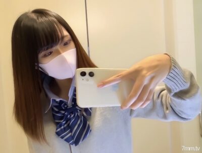 Rika-chan Khiến Cả Thế Giới Mê Mẩn Với Cảnh Ống Kính Đầu Đời!