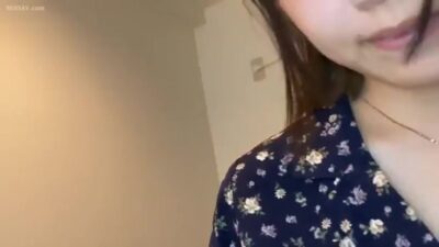Koharu (FC2-PPV-2287557): Nàng Hot Girl 18 Tuổi Khiến Cánh Mày Râu Mê Mẩn