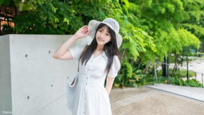 Nóng Bỏng Cùng Nữ Sinh 19 Tuổi Trong Chiếc Váy Trắng Tinh Khôi (FC2-PPV-3006635)