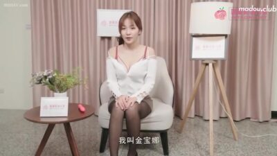 PMX067: Nàng Hot Girl Lai Hàn Quốc Khiêu Khích Cực Đỉnh Trên Camera