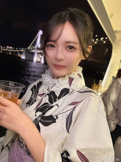Đêm Hè Bỏng Cháy: Nàng Sinh Viên 20 Tuổi Và Màn Trình Diễn Yukata Gây Sốt (FC2-PPV-4719201)
