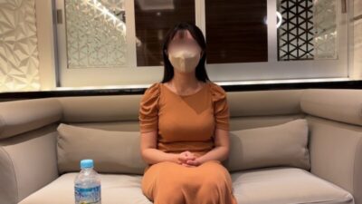 Cô Vú Em 25 Tuổi Gợi Cảm Khiêu Dâm: FC2-PPV-4731955