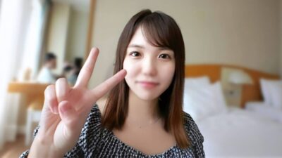 Nữ Sinh 18 Tuổi Tokyo Bị Chàng Trai Lạ Mặt Chinh Phục Gây Sốc (FC2-PPV-4781995)